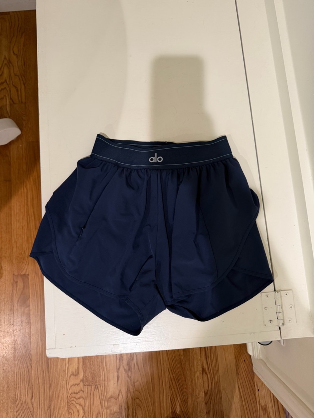 Alo Women’s Navy Match Point Shorts